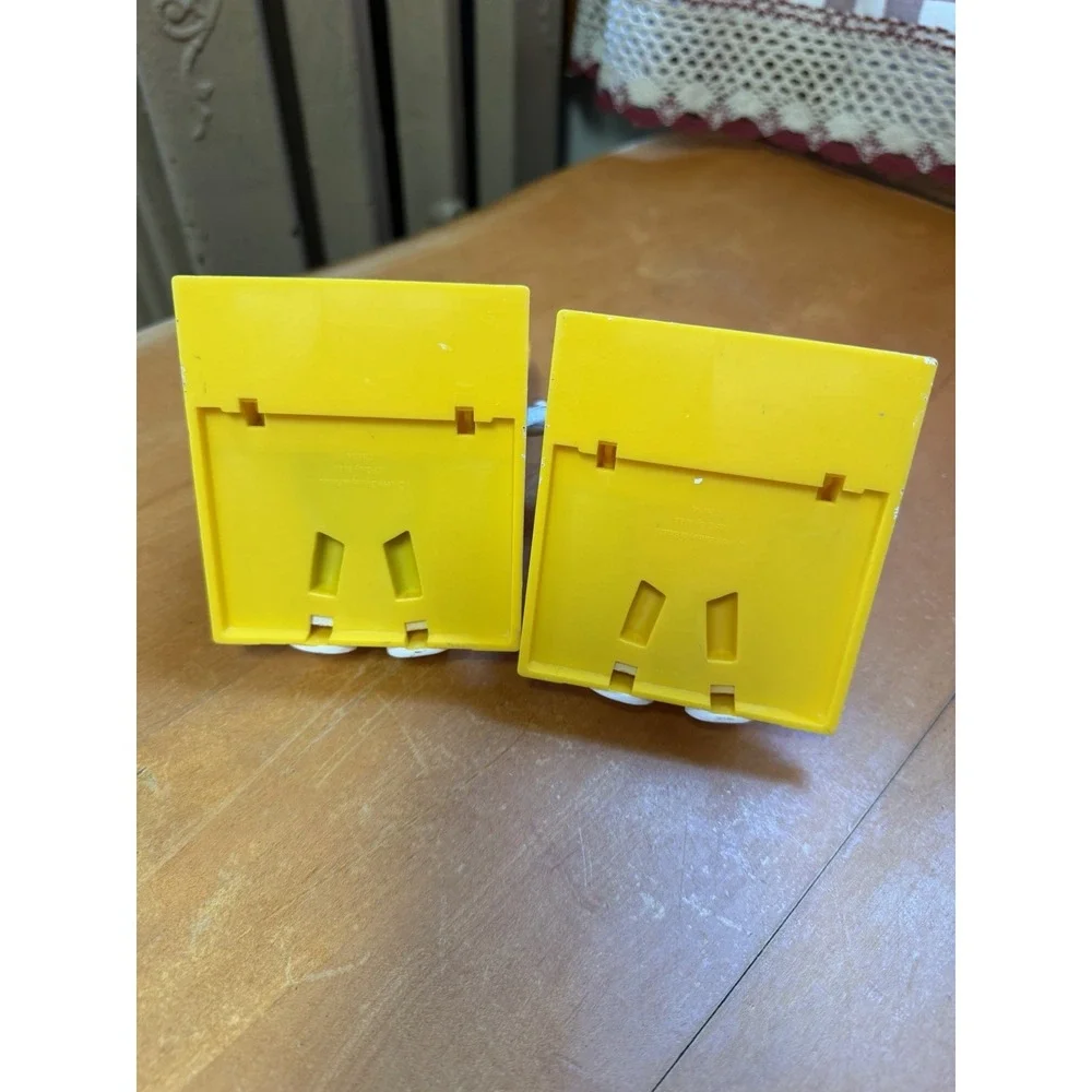 Rare VTG 1990s Nostalgia Crayola Crayon Plastic Bookends Binney & Smith 1999